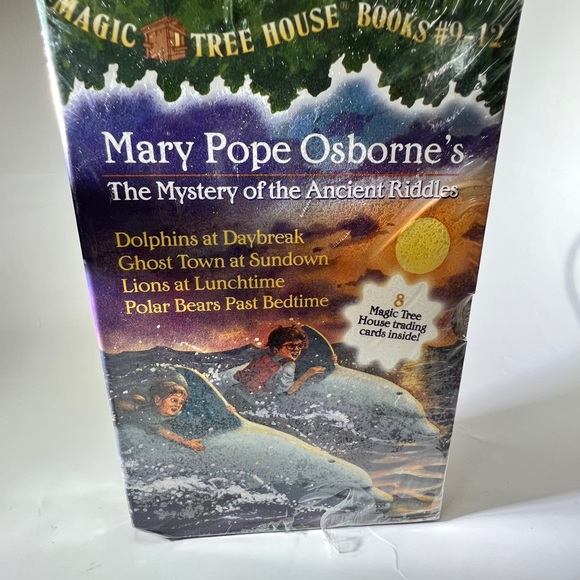 Magic Tree House Volumes 9-12 Boxed Set -- Mary Pope Osborne - Picture 1 of 2